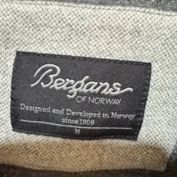 Bergan’s of Norway Quarter Zip - Picture 2 of 6